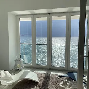 First Row To The Sea Abbázia